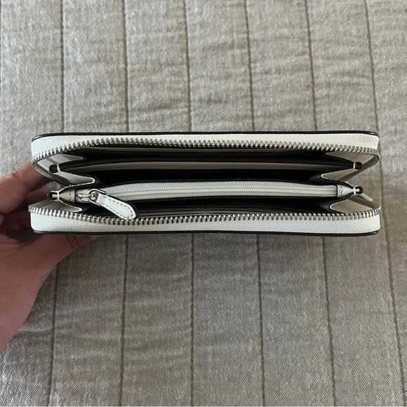 Kate Spade Leila Colorblock Large Continental Wallet in Baltic Blue - Picture 6 of 7